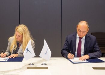 “Azərkosmos” və “SpaceX” şirkəti arasında əməkdaşlıq müqaviləsi imzalanıb