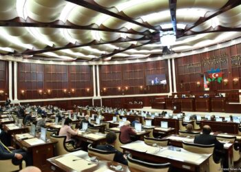 Parlamentin yaz sessiyası başa çatıb