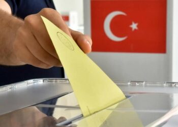 Türkiyədə prezident və parlament seçkiləri keçirilir