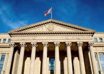 Ali Məhkəmənin elmi-məsləhət şurasının iclasında hüquqşünaslara müraciət edilib