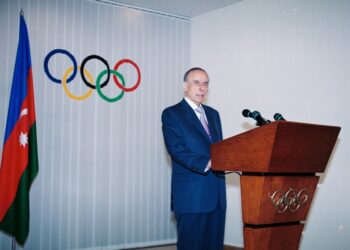 Xalqa bağışlanmış ömürdən anlar: 2001-ci ilin martı