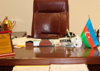 Direktor olmaq istəyənlərin nəzərinə!