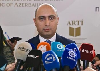 Tələbələrimizi sentyabrın 15-i Xankəndidə görmək istiqamətində işləyirik – Nazir