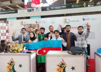 Azərbaycanı təmsil edən “SkyBee” komandası beynəlxalq yarışın qalibi olub