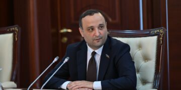 Komitə sədri: Bakının ABŞ-yə cavab verməsinin vaxtı yetişib