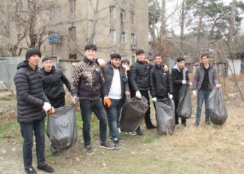 “Eko noviqatorlar: Region gəncləri üçün ekoloji maarifçilik” adlı layihə keçirilib