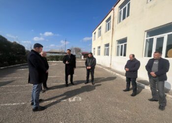 Deputat Elman Nəsirov növbəti dəfə seçicilərlə görüşüb