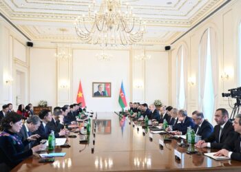 Ölkələrimiz arasında əlaqələrin möhkəmləndirilməsinin əsas perspektivli istiqamətlərindən biri turizmdir