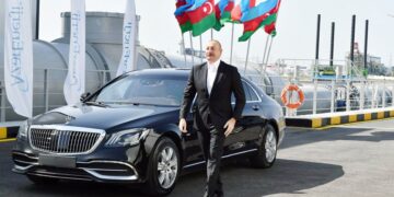 Azərbaycan məqsədlərinə doğru inamla irəliləyir