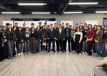 “Zamanı Aşan Qəhrəmanlıq: Gənclər üçün Rəqəmsal İrs” layihəsi uğurla yekunlaşıb