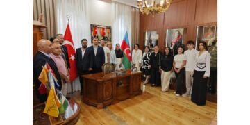QHT nümayəndələri Qadın Uzunömürlük Rezidensiyasında olublar