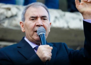 “Statusbaz!” – Elşən Musayevin yazısı…